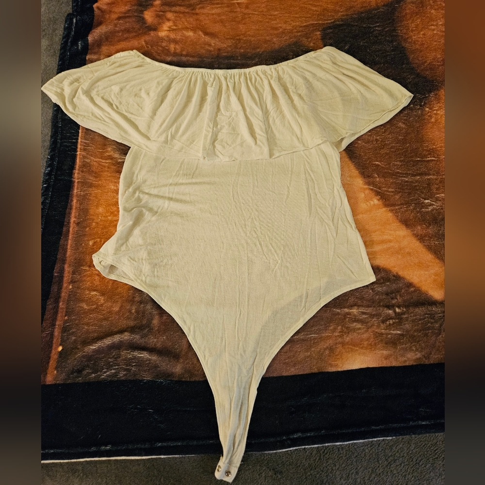 Fashion Nova White Off-Shoulder Bodysuit